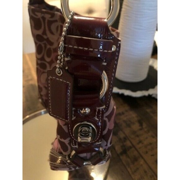 NWT $348 MAROON PATENT LEATHER COACH CARLY SIGNATURE HANDBAG BRAND NEW RARE FIND - Picture 5 of 7